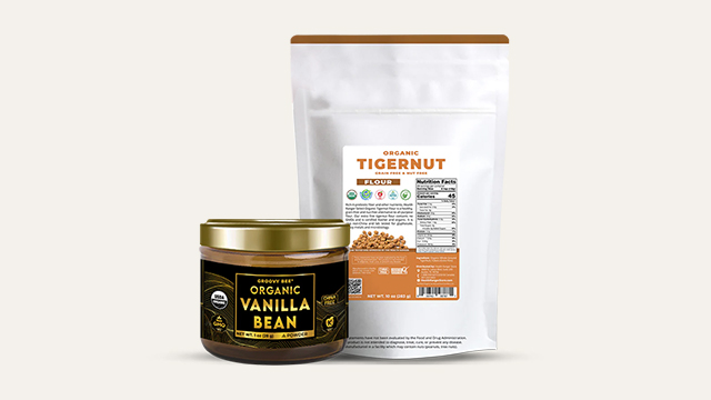 Tigernut Flour and Vanilla Bean Powder